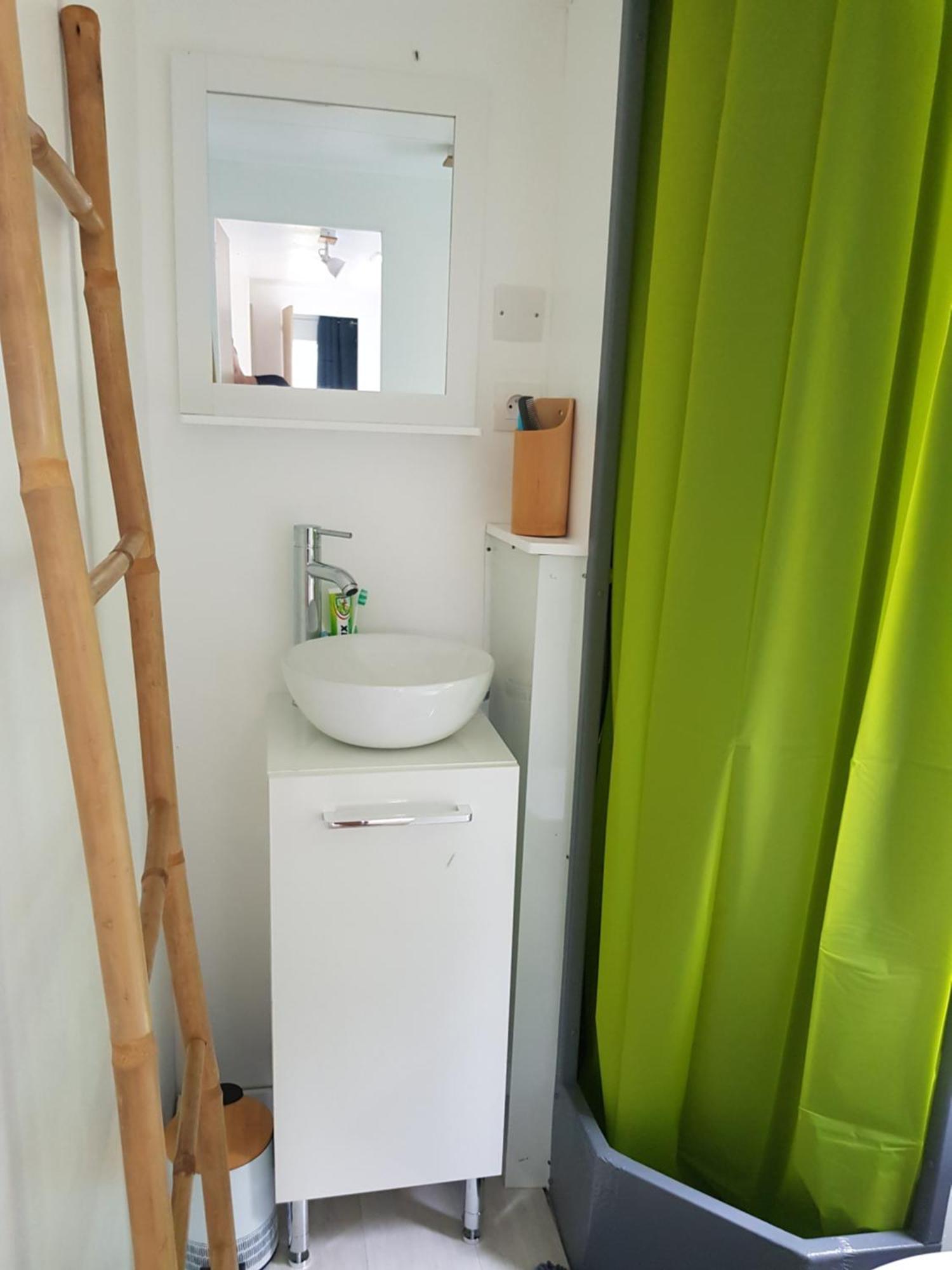 Gard Mobilhome Saint-Ambroix Ngoại thất bức ảnh